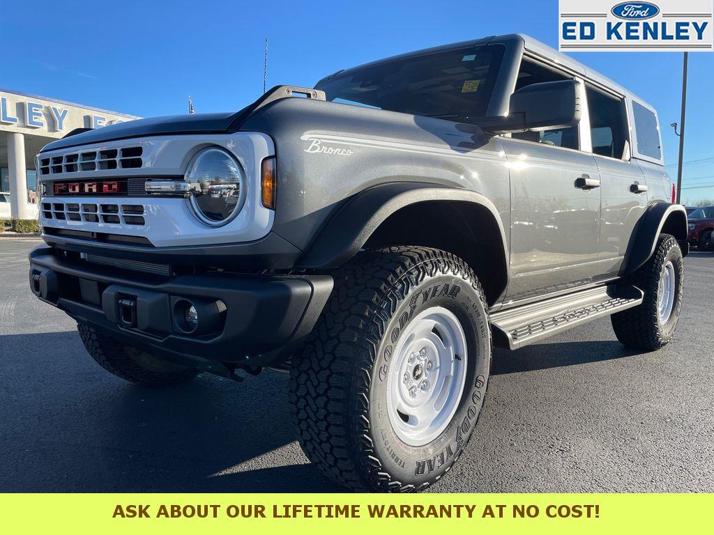 2025 Ford Bronco 4-Door Heritage Editon's photo
