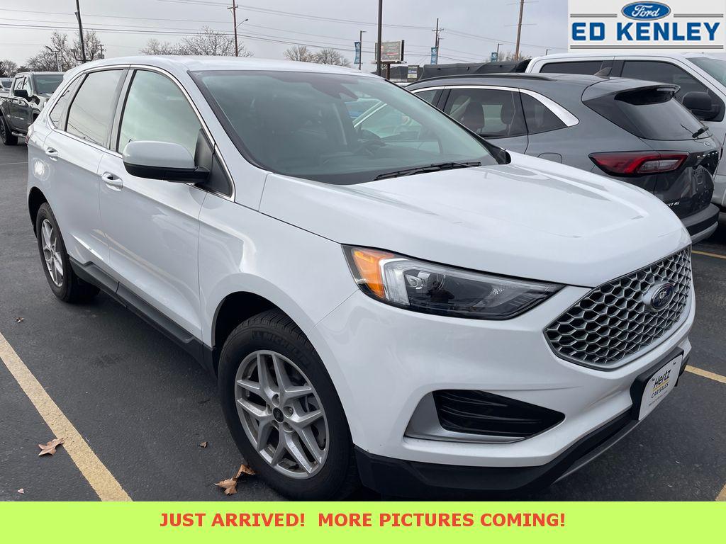 2024 Ford Edge SEL's photo