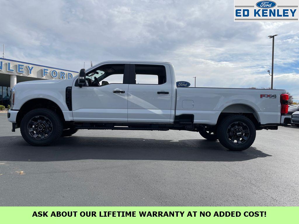 2026 Ford F-350 XL photo 2