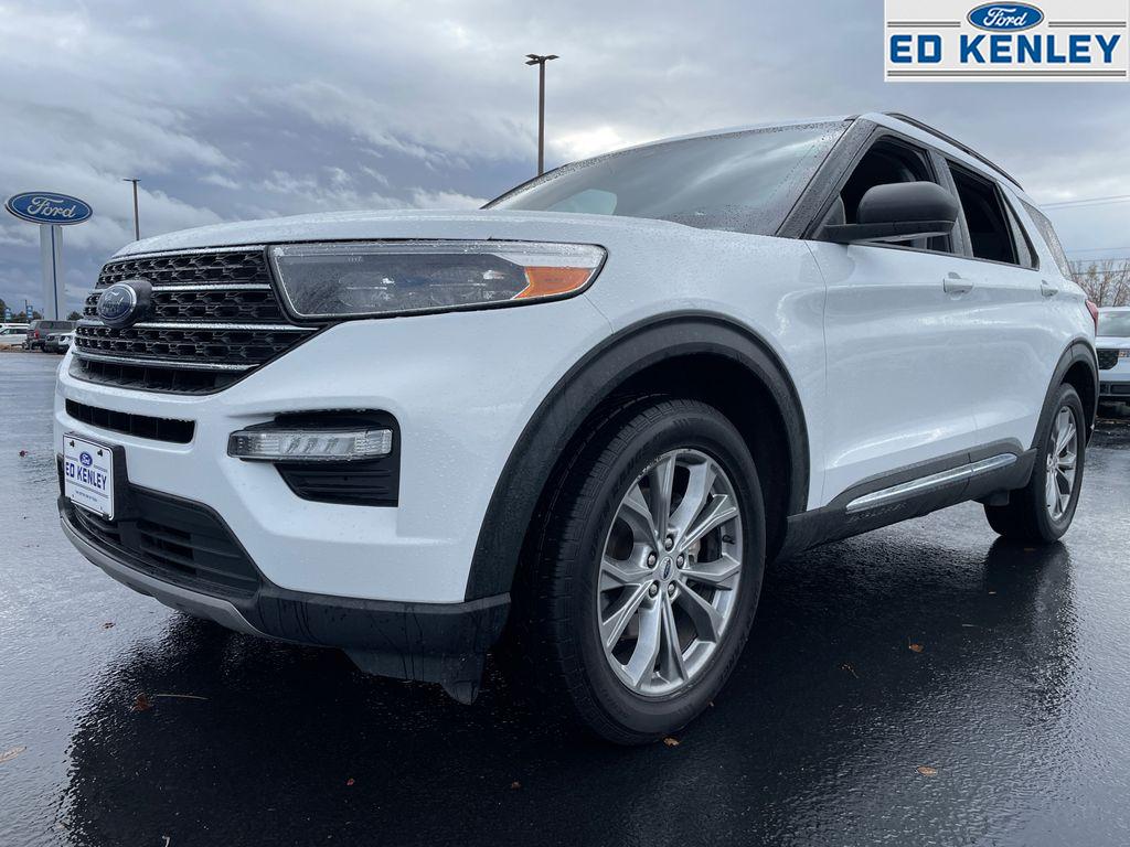 2022 Ford Explorer XLT's photo