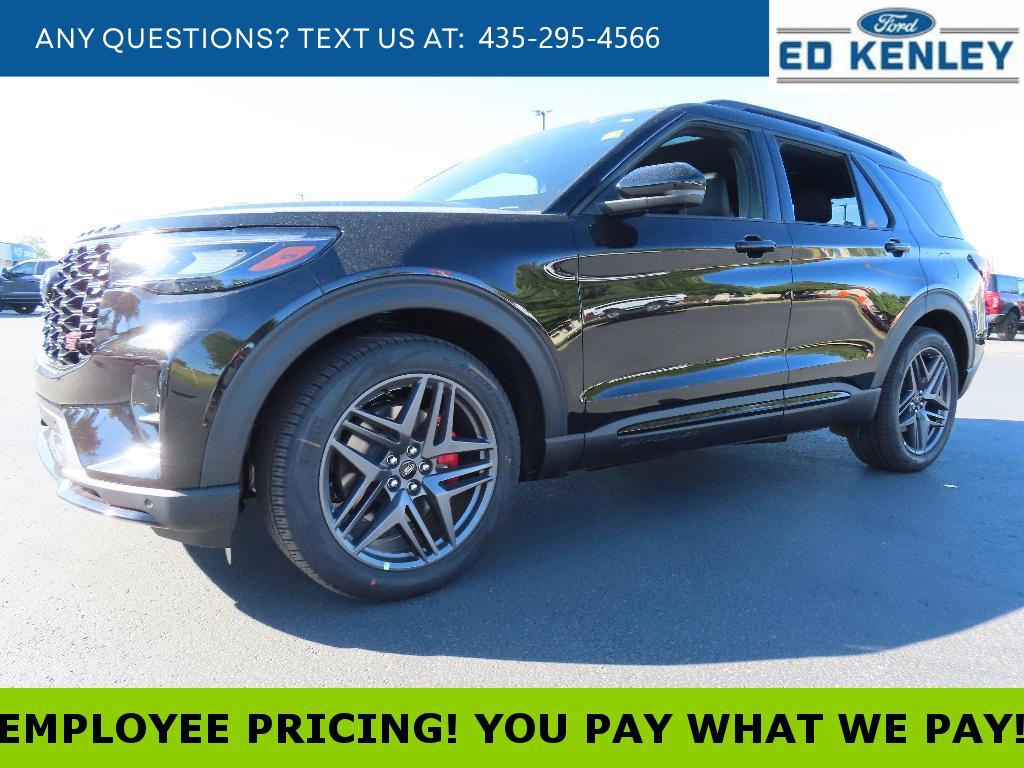 2026 Ford Explorer ST 4WD's photo