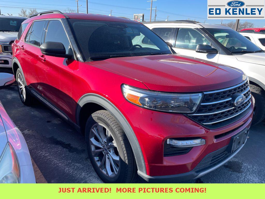 2022 Ford Explorer XLT's photo