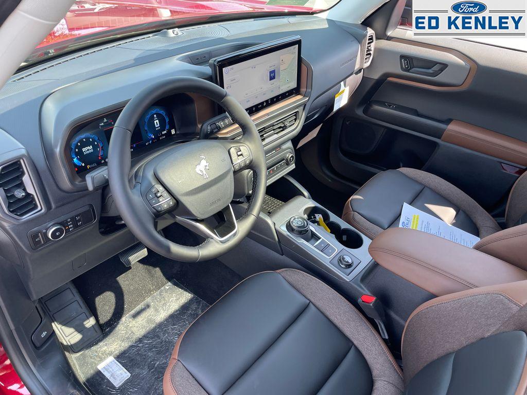 2025 Ford Bronco Sport Outer Banks photo 4