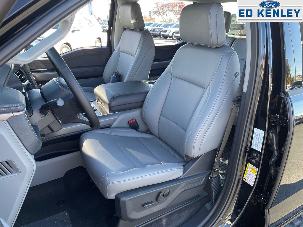 New 2025 Ford F-150 Lightning Flash TRUCK