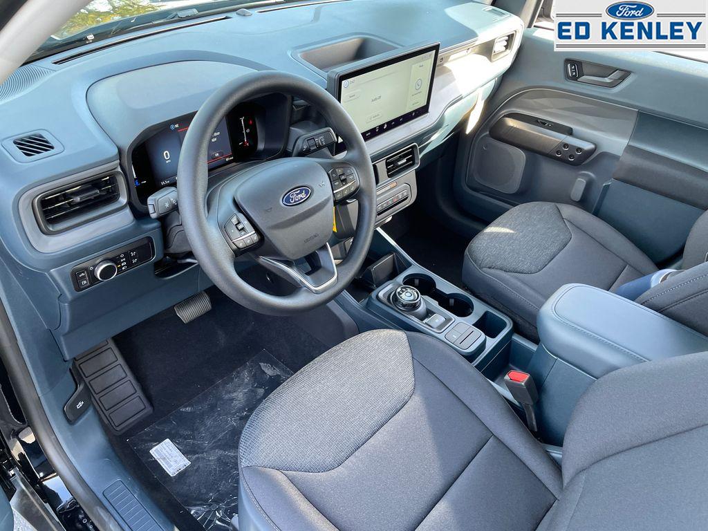 2025 Ford Maverick XL photo 4