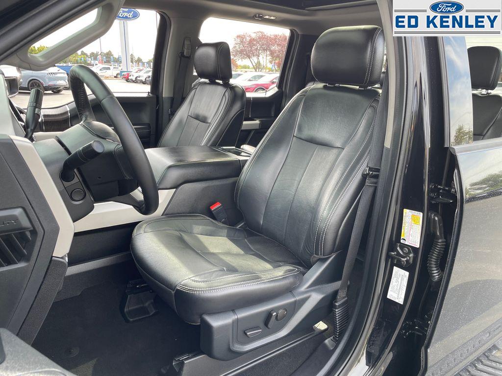 2020 Ford F-350 Lariat photo 3
