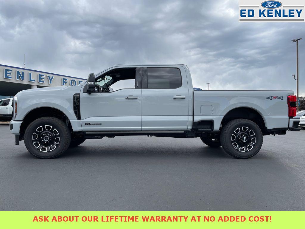 2026 Ford F-350 Platinum photo 2