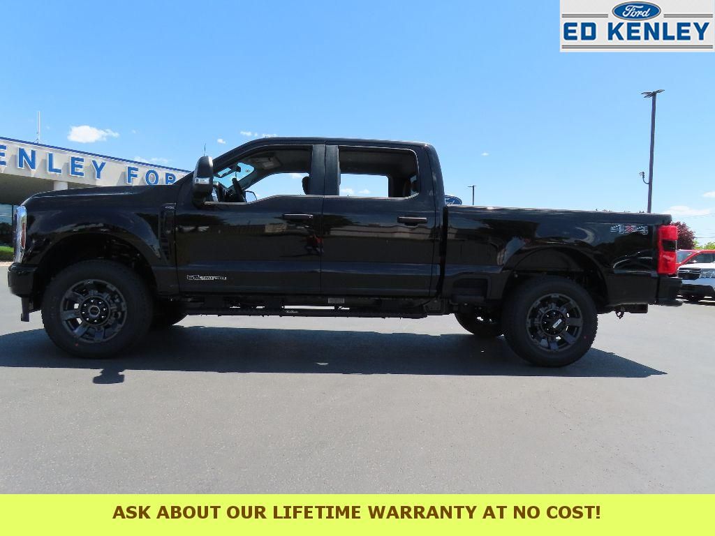 2025 Ford F-350 XL photo 2