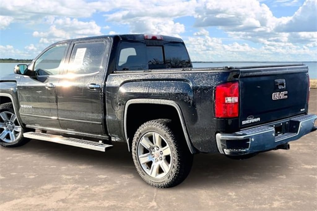 Used 2017 GMC Sierra 1500 SLE Truck