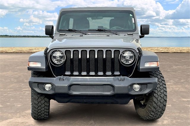 2020 Jeep Wrangler Unlimited Willys photo 2