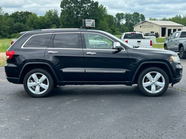 Used 2011 Jeep Grand Cherokee Overland with VIN 1J4RR6GG2BC606267 for sale in Rockford, MI