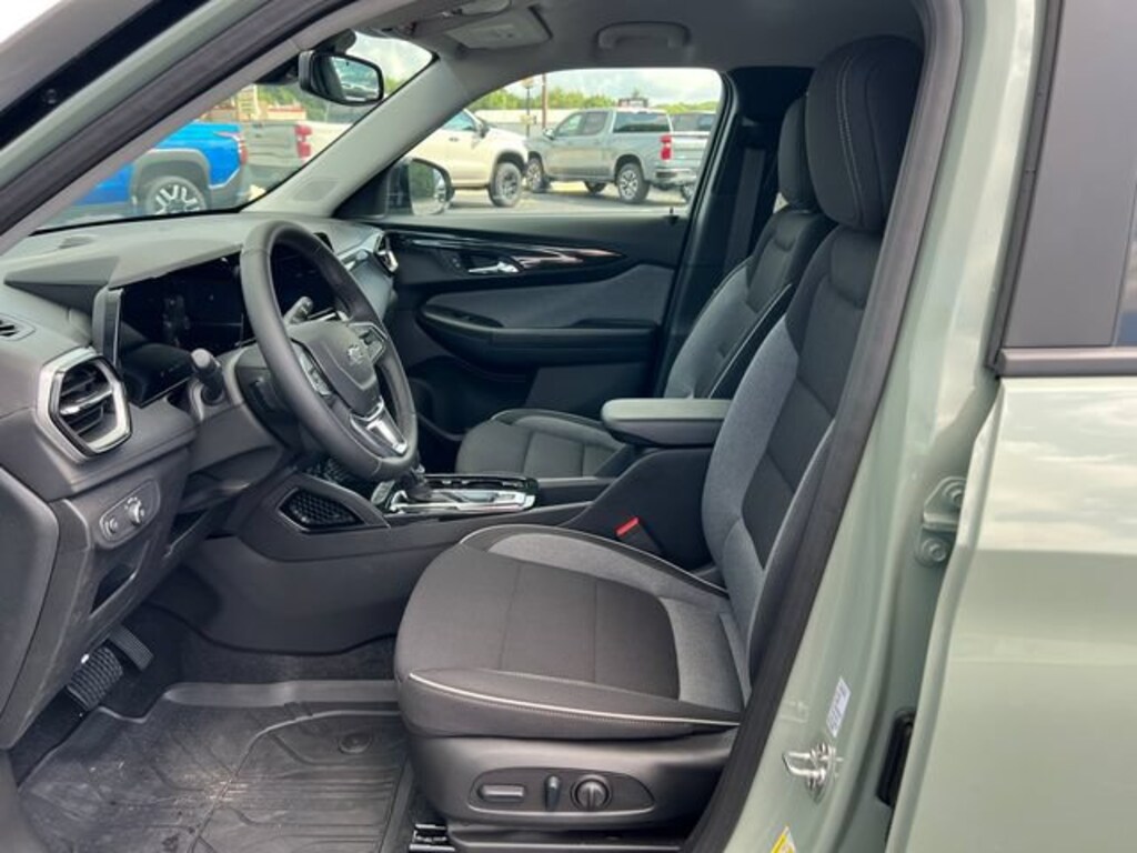 New 2026 Chevrolet Trailblazer LT SUV