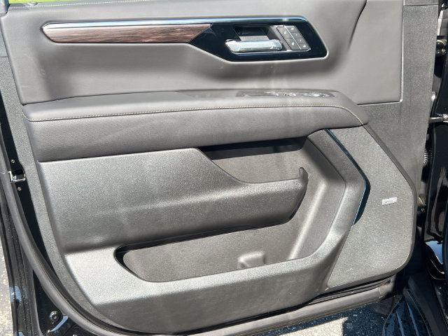 2026 Chevrolet Tahoe Premier - Photo 17