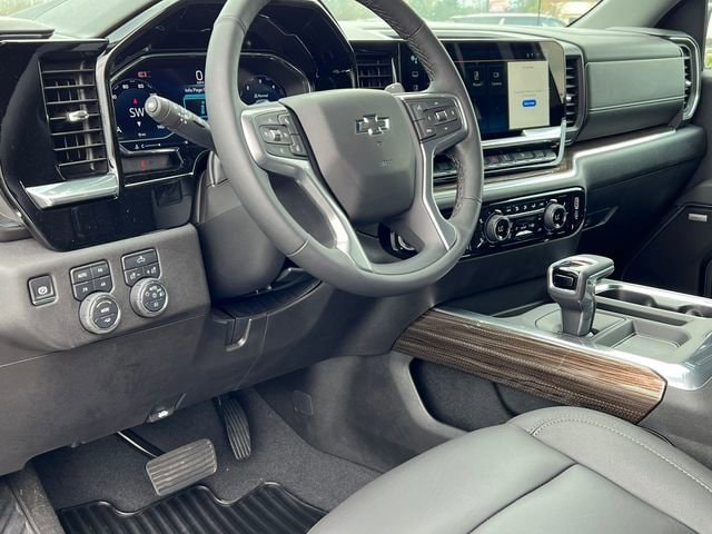 2025 Chevrolet Silverado 1500 RST - Photo 20