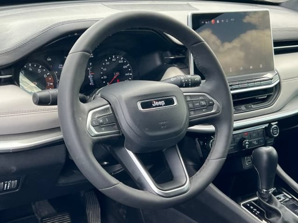 Used 2026 Jeep Compass Limited