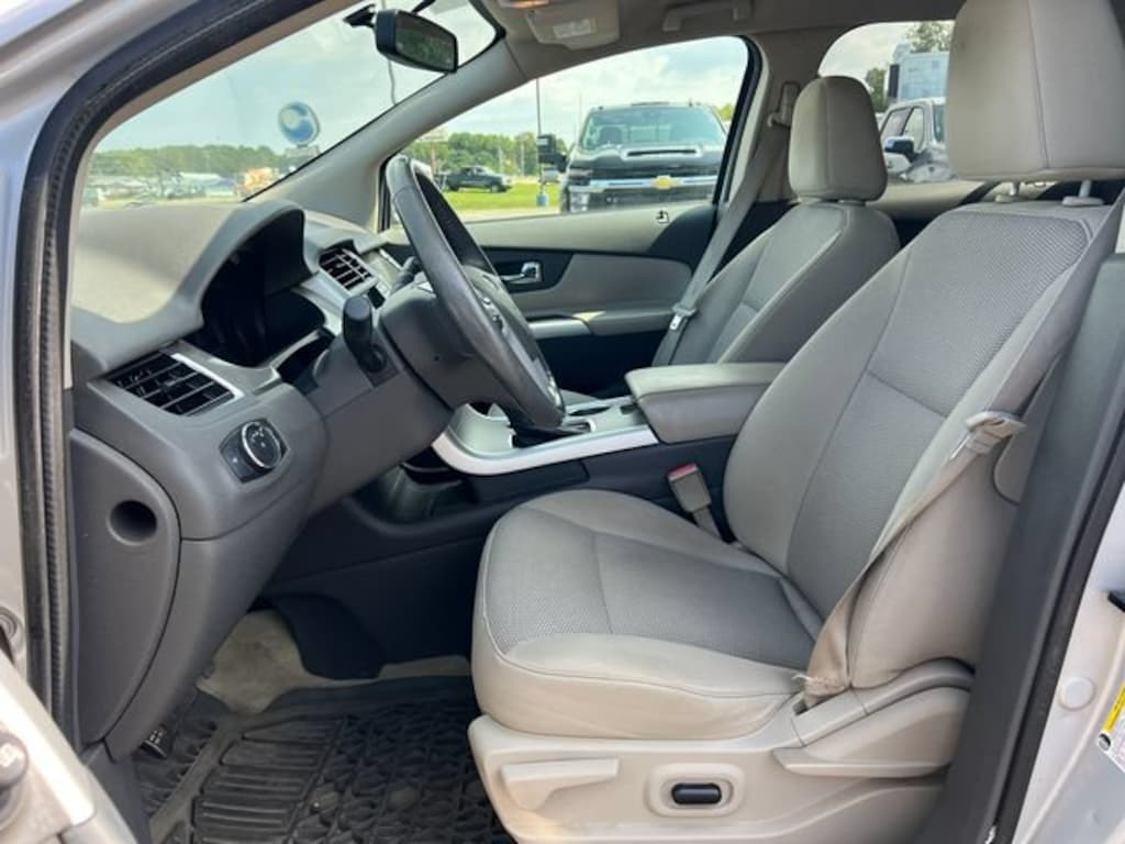 Used 2011 Ford Edge SEL