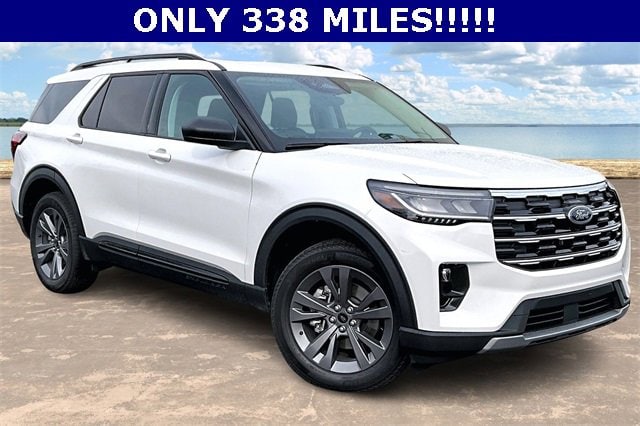 2026 Ford Explorer Active's photo