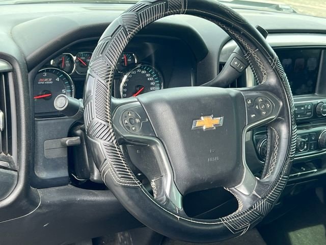 Used 2017 Chevrolet Silverado 1500 LT Z71 with VIN 1GCVKREC2HZ250838 for sale in Rockford, MI
