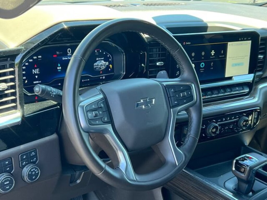 Used 2024 Chevrolet Silverado 1500 RST Truck