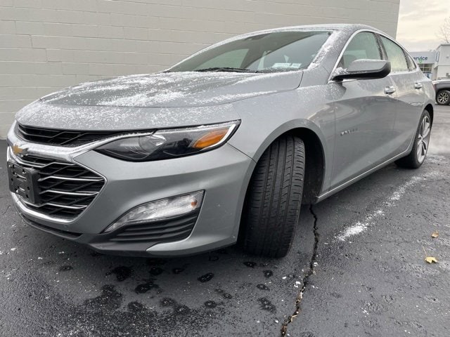 Used 2023 Chevrolet Malibu 1LT with VIN 1G1ZD5ST8PF196401 for sale in Rockford, MI