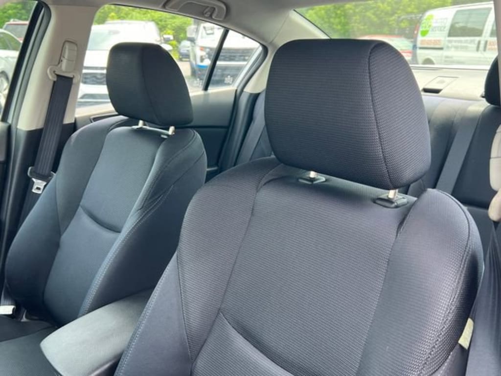 Used 2010 Mazda Mazda3 s Sport Sedan