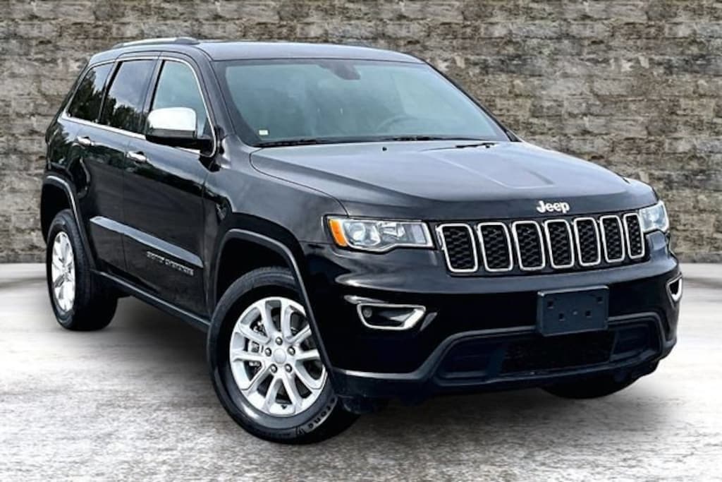 Used 2021 Jeep Grand Cherokee Laredo X 4x4 SUV
