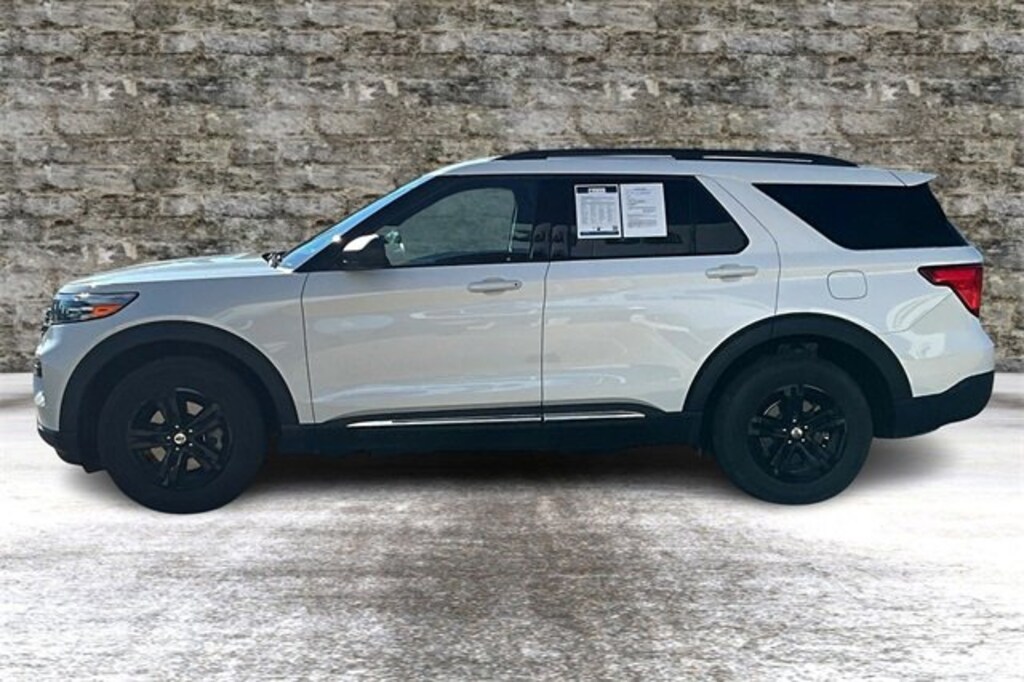 Used 2022 Ford Explorer XLT SUV