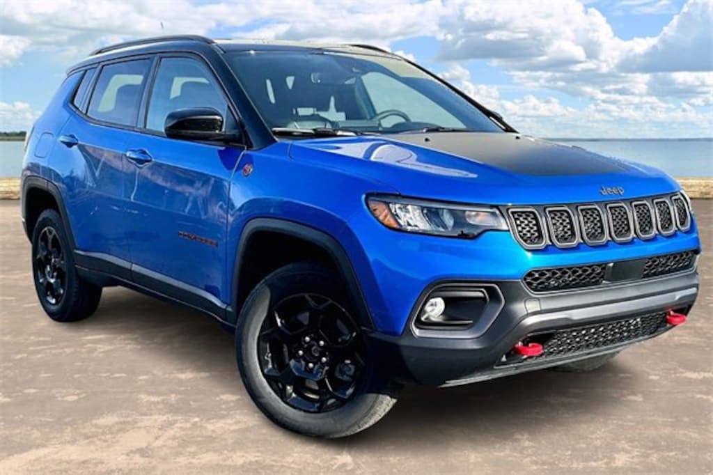 Used 2023 Jeep Compass Trailhawk 4x4 SUV