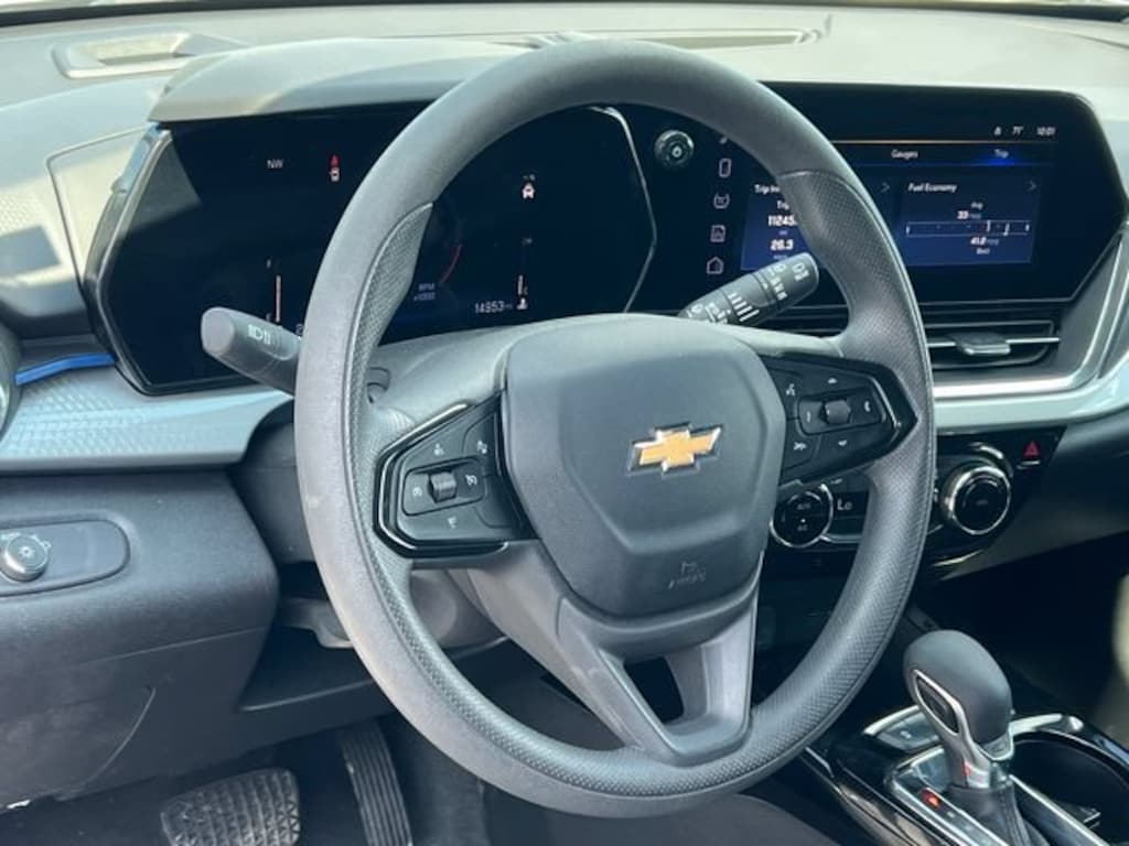 Used 2026 Chevrolet Trax LT SUV
