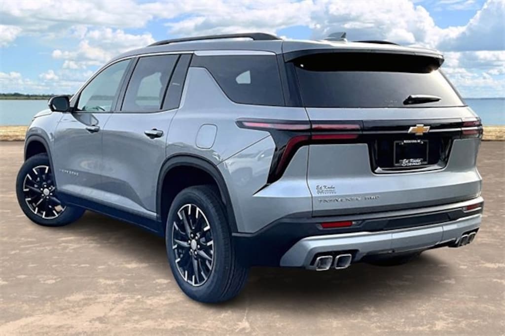 New 2026 Chevrolet Traverse LT SUV