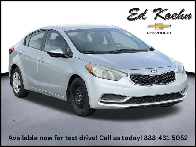 2015 Kia Forte LX AT's photo