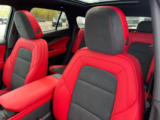 2025 Chevrolet Blazer EV RS - Photo 11