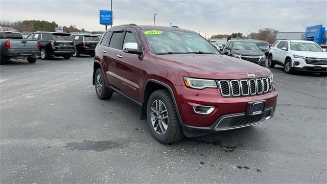 Used 2017 Jeep Grand Cherokee Limited with VIN 1C4RJFBG6HC891651 for sale in Rockford, MI