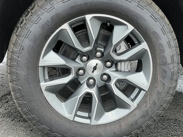 2025 Chevrolet Silverado 1500 RST - Photo 11
