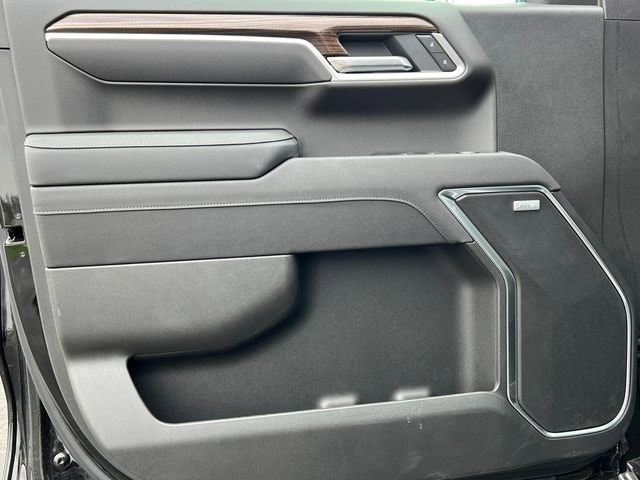 2025 Chevrolet Silverado 1500 RST - Photo 17