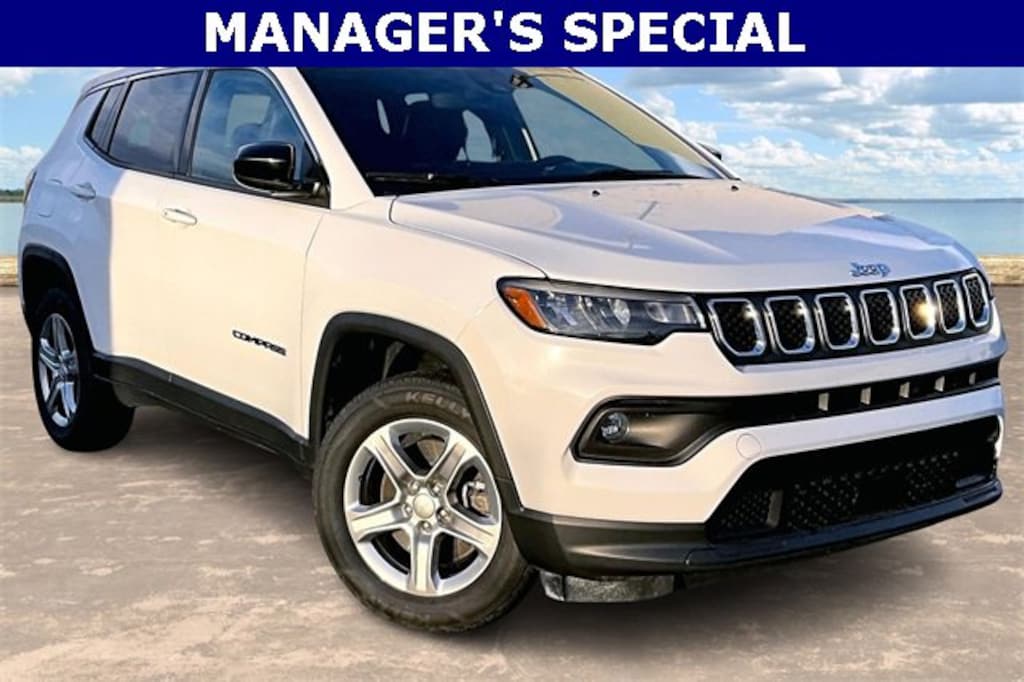 Used 2024 Jeep Compass Latitude