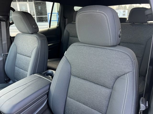 2025 Chevrolet Traverse LT - Photo 12