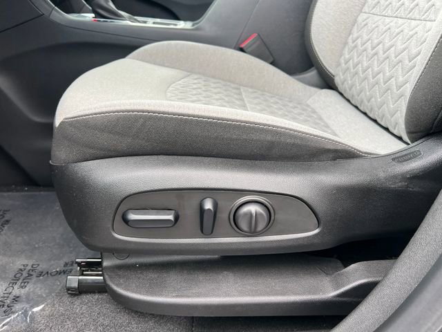 2023 Chevrolet Equinox LT - Photo 10
