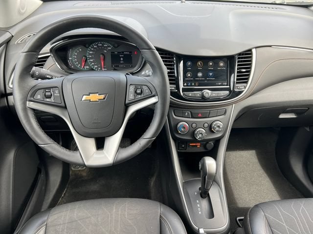 Used 2018 Chevrolet Trax LT with VIN KL7CJLSB3JB583533 for sale in Rockford, MI