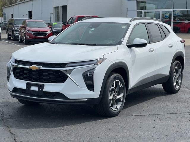2026 Chevrolet Trax LT - Photo 36