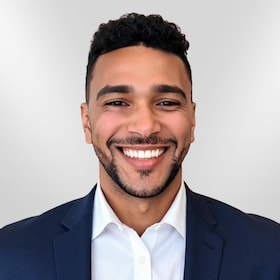 Staff member Hamza Alichar from 84e81d433fc7