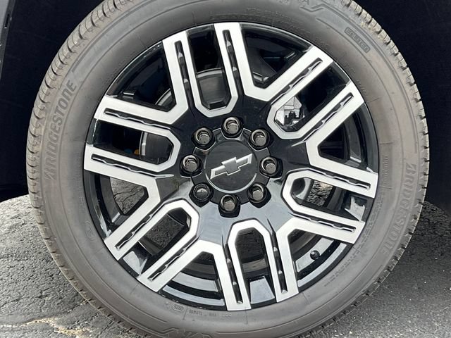 2026 Chevrolet Silverado EV LT - Photo 7