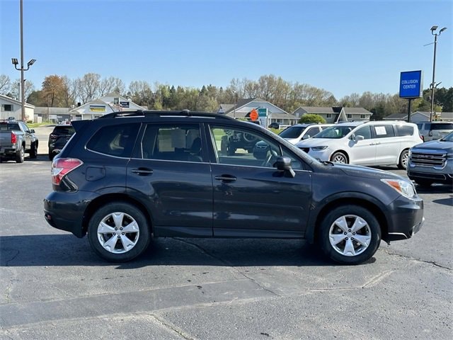 Used 2015 Subaru Forester i Limited with VIN JF2SJAKC4FH434274 for sale in Rockford, MI