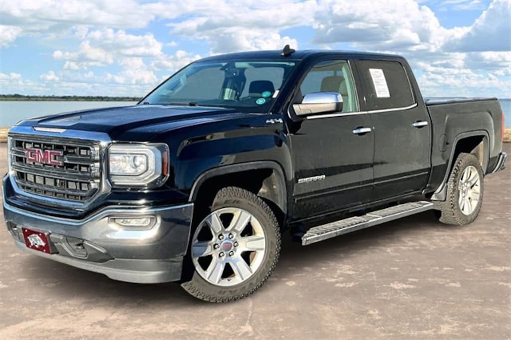 Used 2017 GMC Sierra 1500 SLE Truck