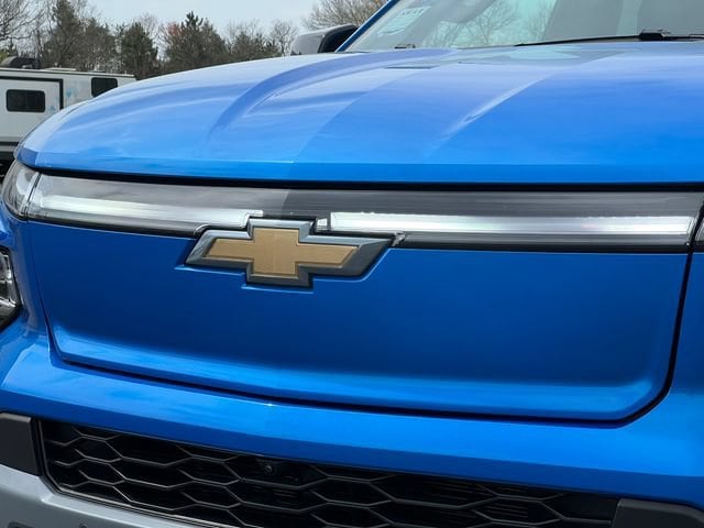 2026 Chevrolet Silverado EV LT - Photo 51