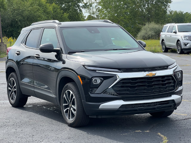 Used 2024 Chevrolet Trailblazer LT SUV