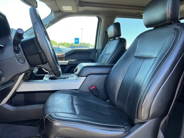 Used 2018 Ford F-150 Lariat with VIN 1FTEW1EG0JKD15841 for sale in Rockford, MI