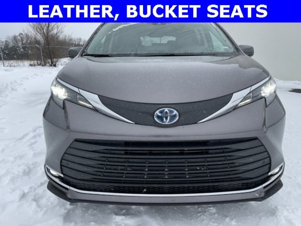Used 2024 Toyota Sienna XLE
