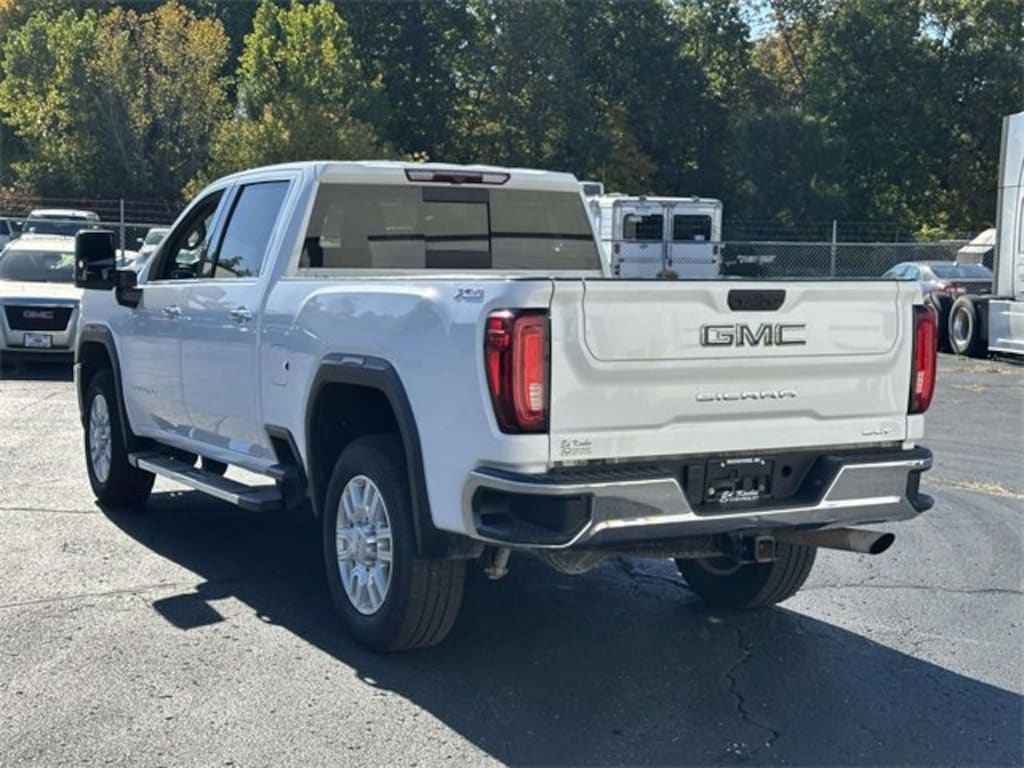 Used 2021 GMC Sierra 2500 HD SLT Truck