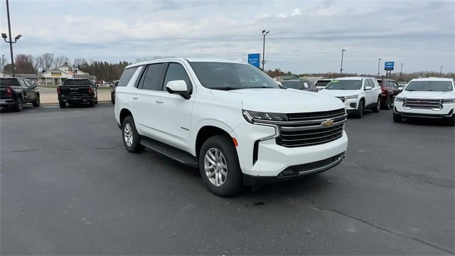 Used 2021 Chevrolet Tahoe LT with VIN 1GNSKNKDXMR233585 for sale in Rockford, MI